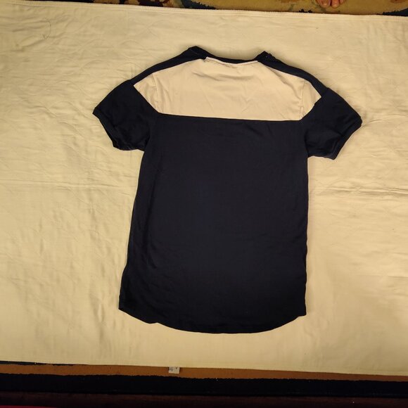 Bee Inspired Colorblock Tee T Shirt Crew Neck Embroidered Logo Size XS - Picture 4 of 5